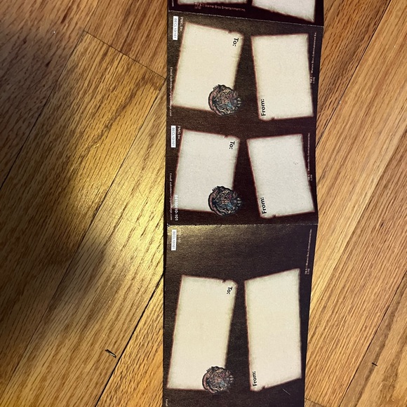 A  set of 14  unused  new class Harry potter vintage valentines. - Picture 9 of 11